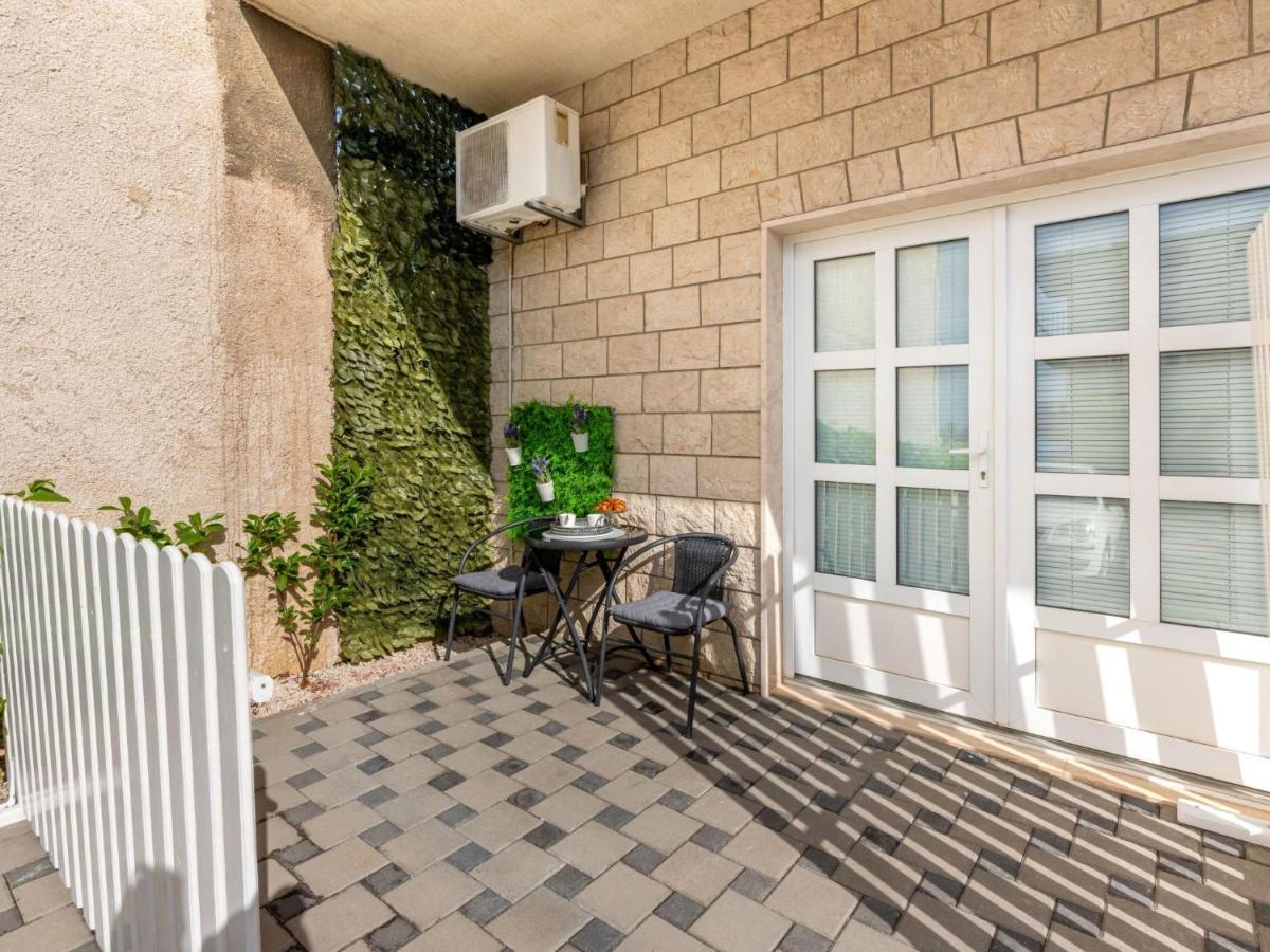 Apartment Niko 2 By Interhome Duće Exterior foto